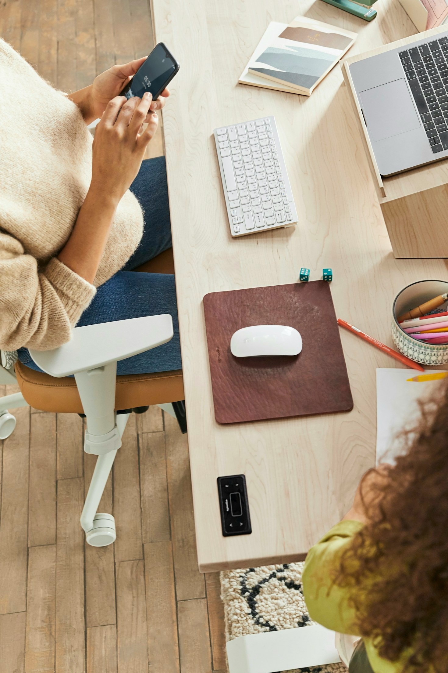 How to Build a Supportive Network While Working from Home